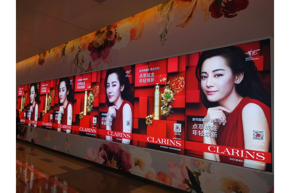 连廊超大卡布灯箱