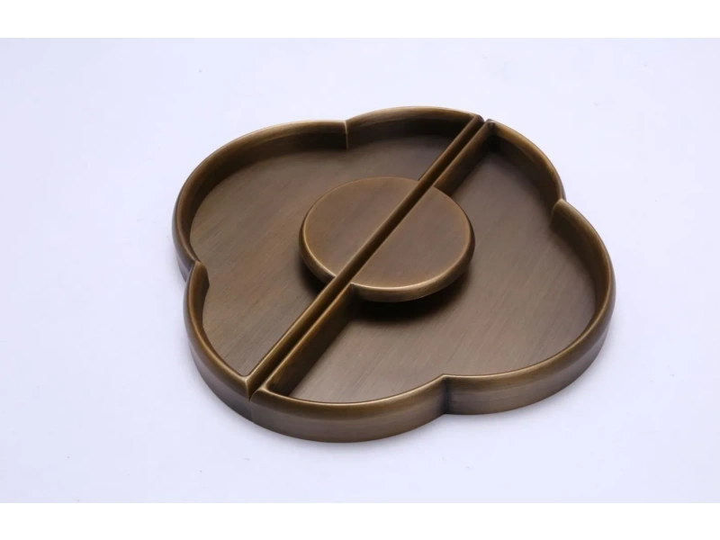 铜/不锈钢浮雕，每件皆是独一无二的艺术品