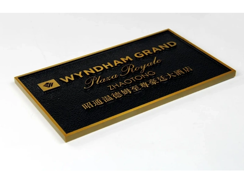 铜/不锈钢浮雕，每件皆是独一无二的艺术品