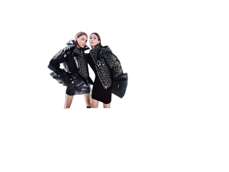 扶梯旁拉布灯箱