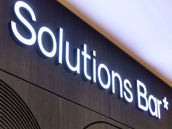 金属与亚克力完美融合一体