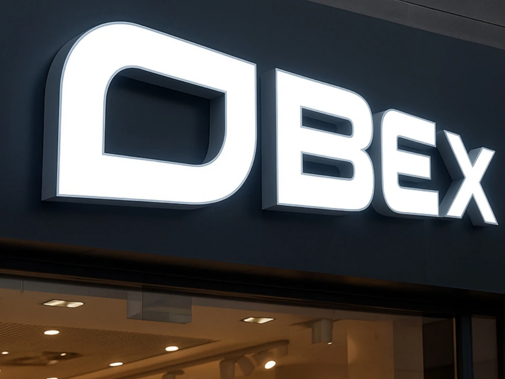 金属与亚克力完美融合一体