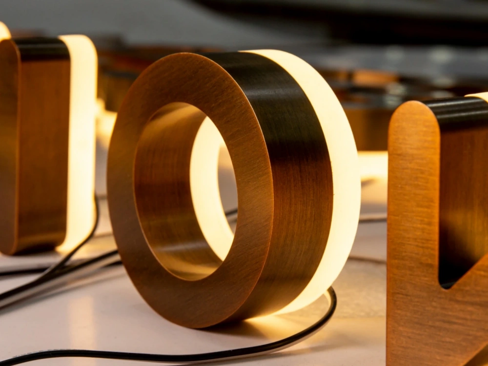 品牌常用发光字，材质、色温、任意定制